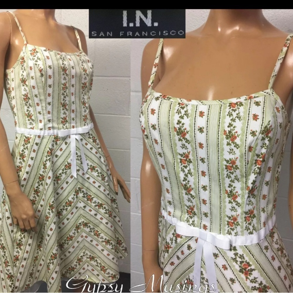 Floral Striped Cream Dress - Picture 2 of 5